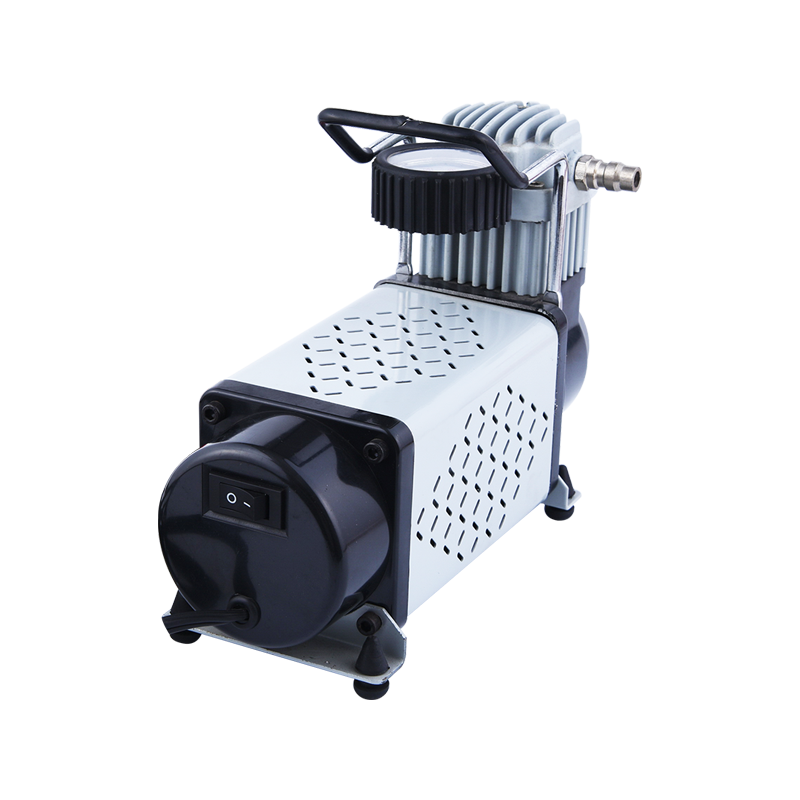 Tại sao máy nén khí trên xe lại cần thiết cho những chuyến phiêu lưu địa hình?